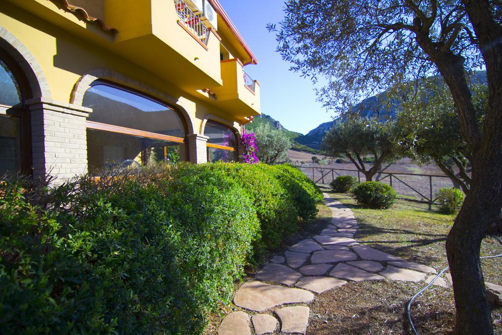 Agriturismo Sa Rocca Iglesias Exterior foto